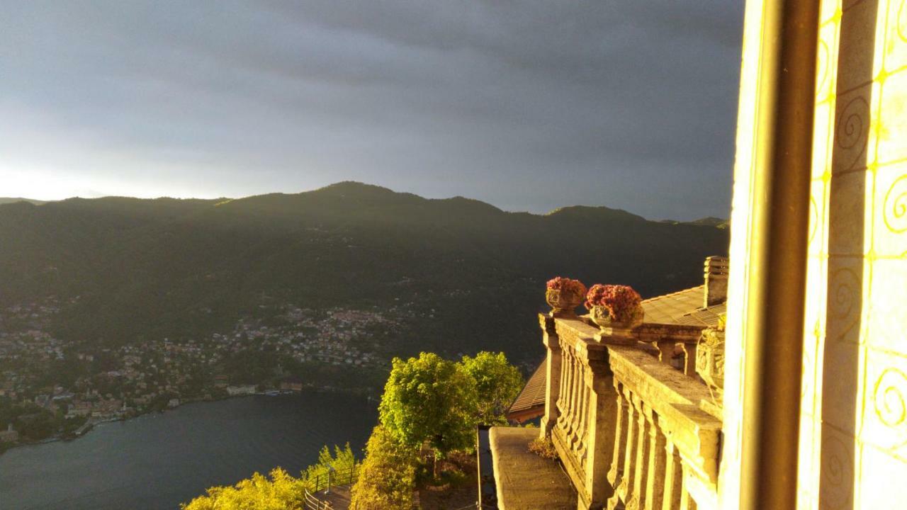 B&B Il Balcone Sul Lago Brunate Buitenkant foto